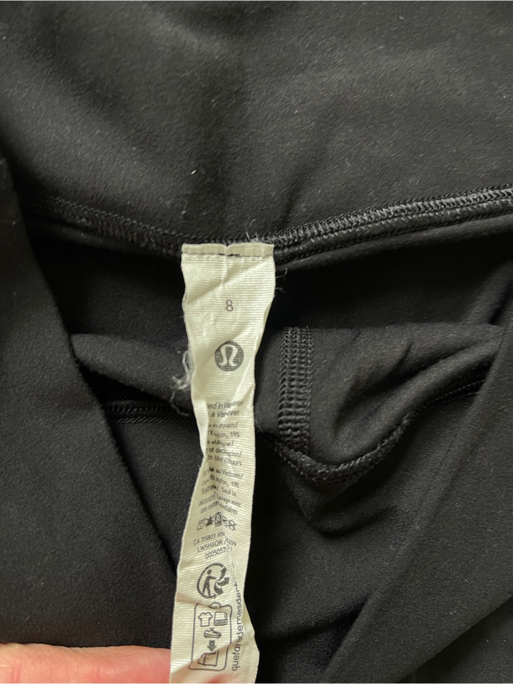 lululemon athletica Black Flair Yoga Pants Size 8 - Picture 3 of 3